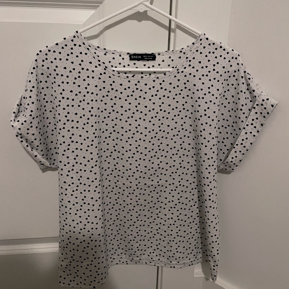 Black and white blouse